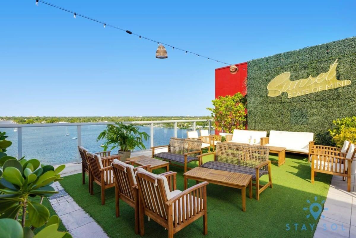 Apartment With Bay View Balcony - Pool - Up To 6 - Gym Hollywood Kültér fotó