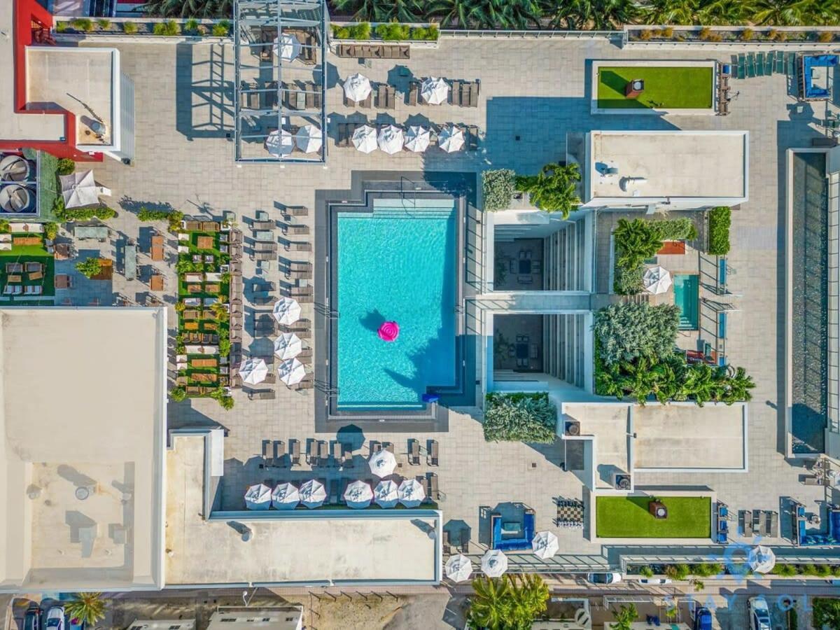 Apartment With Bay View Balcony - Pool - Up To 6 - Gym Hollywood Kültér fotó